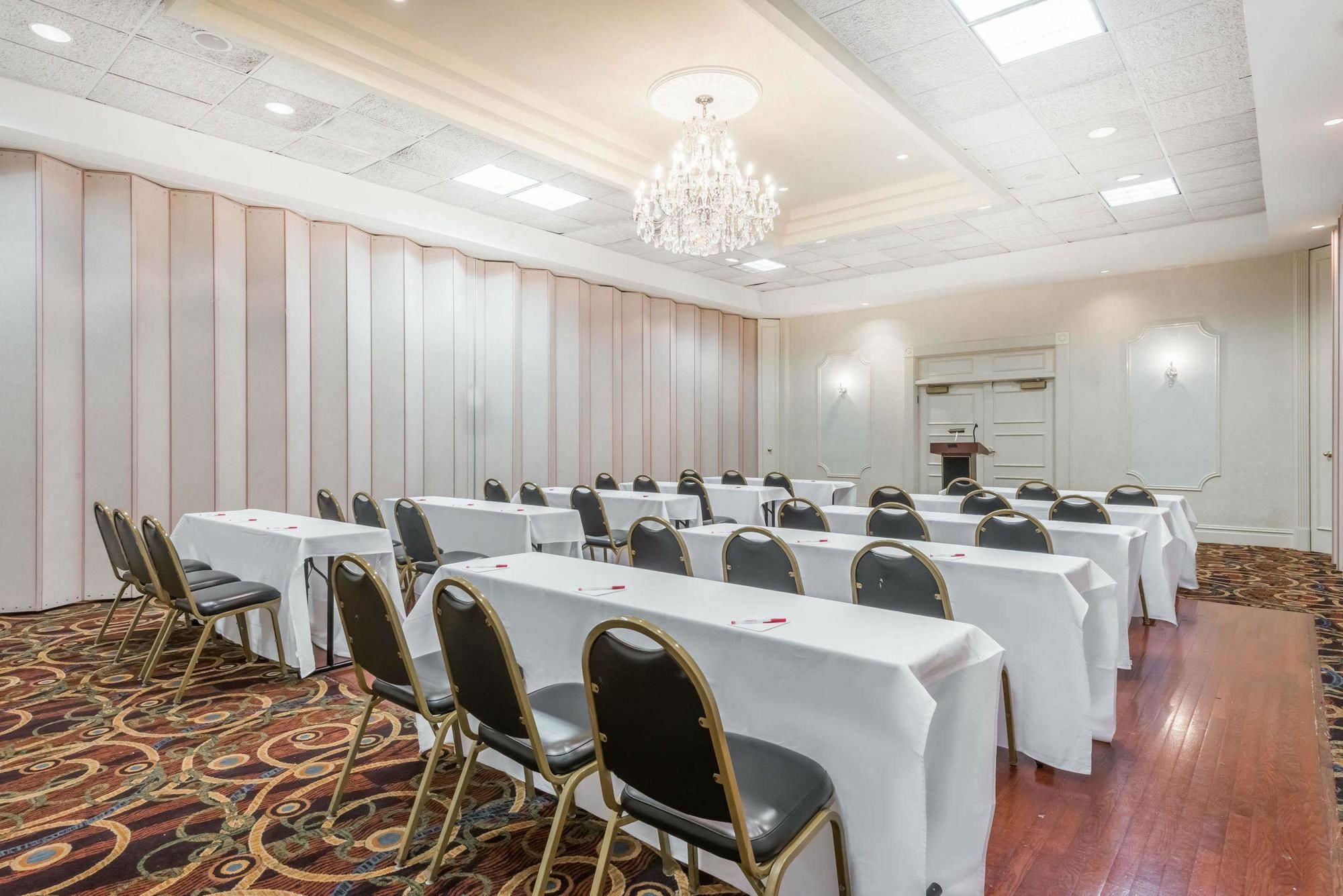 Clarion Hotel BWI Airport Arundel Mills Хановер Екстериор снимка
